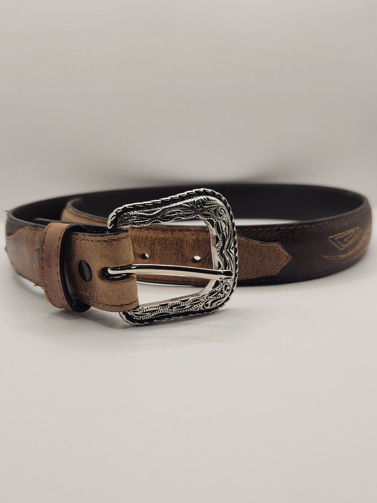 Size 28 Cody James Leather Belt With Beautiful Buckle