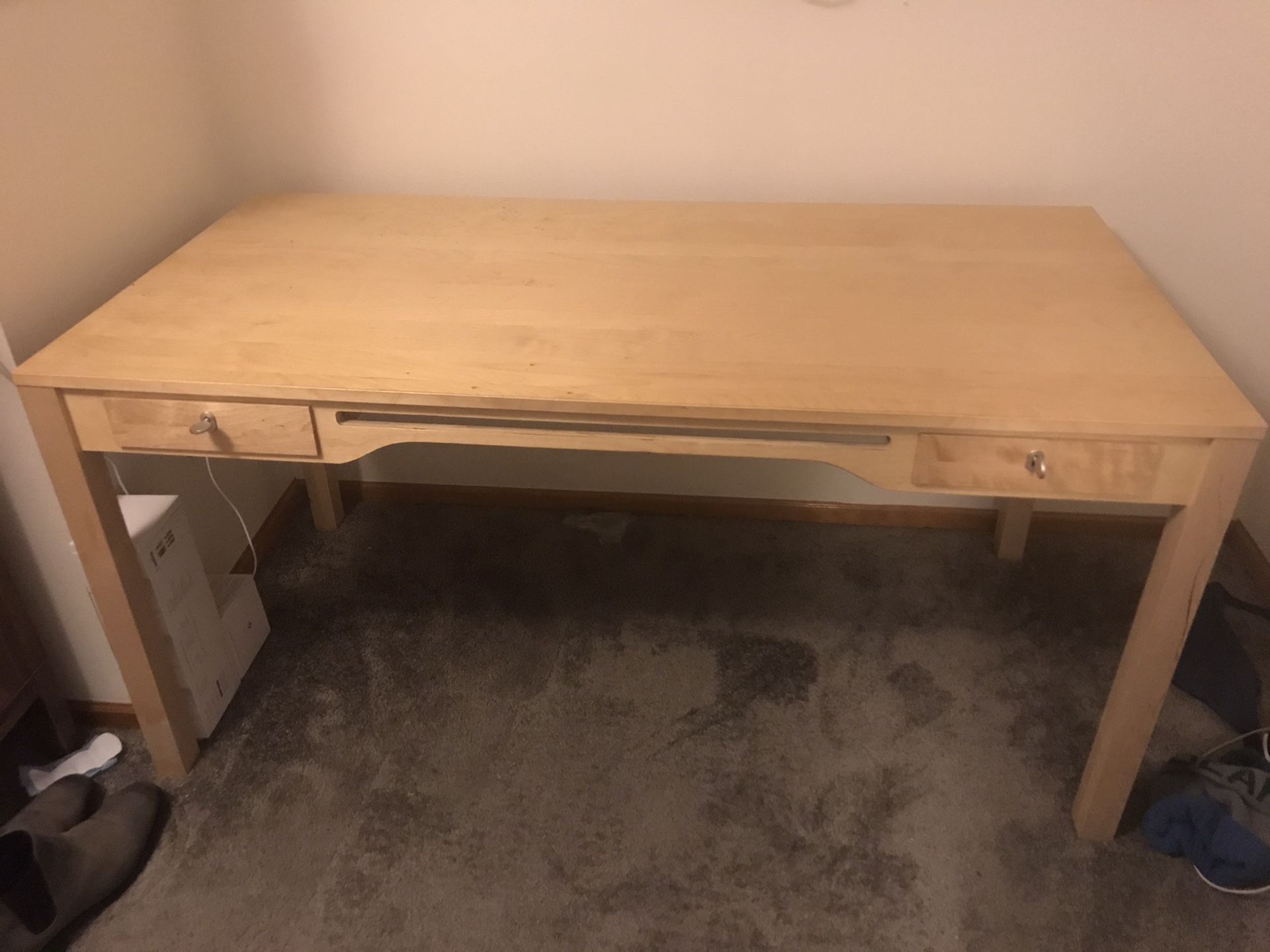 Natural wood desk for Sale in Lynnwood, WA OfferUp