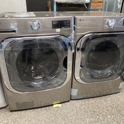 LG Gas Washer And Dryer Jumbo Set |Front Load Washer Dryer Set