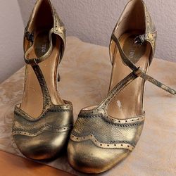 Unworn Me Too Flapper-style Heels $5