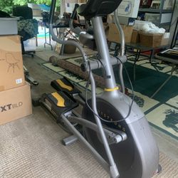 Livestrong Elliptical 