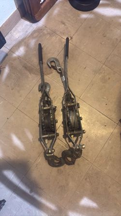 Set of heavy duty hand winches (come alongs)