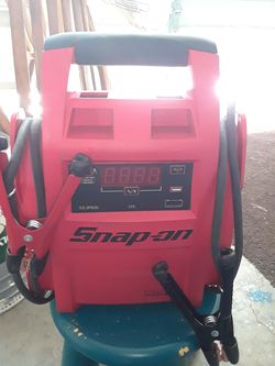 Snap On Portable JumpStarter