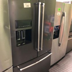 KITHENAID KRFF507HBS 26.8-cu ft French Door Refrigerator D8