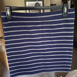 Forever 21 Navy Blue Striped Skirt Size Medium 