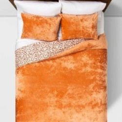 OPALHOUSE Rust Reversible Velvet Leopard Print Comforter & Sham Set

