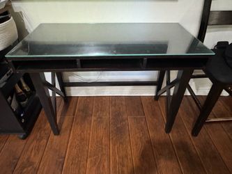 Glass Top Computer Desk / Home Office Desk - Wooden - Black