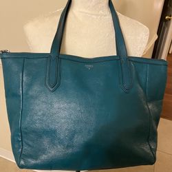In Excellent Condition Teal Fossil Pebbled Leather Tote Bag