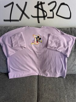Disney Mickey Mouse Lavender Sweatshirt Size 1X