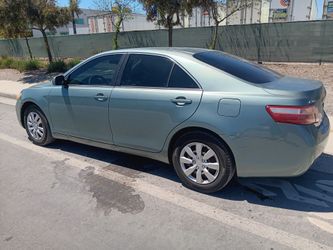 Toyota camry Le 2008