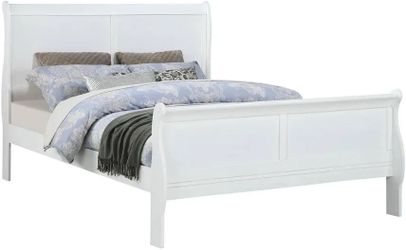 New in box full size Bed