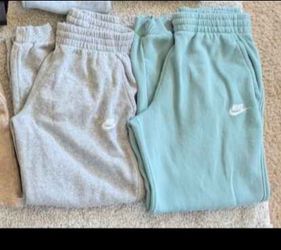 Nike Sweatpants (2 Pairs)