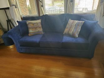 Serta Royal Blue couch and loveseat
