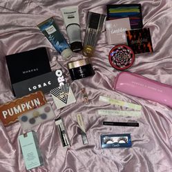 Makeup & Beauty Bundle – Palettes, Skincare, Lot of Goodies