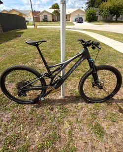 Mountain Bike