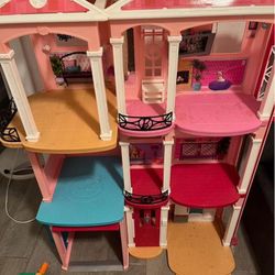 Big Barbie’s house