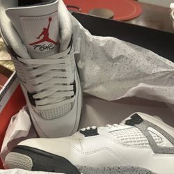 Jordan 4 Retro White Cement 