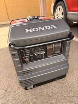 Like New- Honda EU3000is Portable Inverter Generator