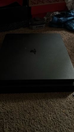 PS4 slim w kraken razer headsets