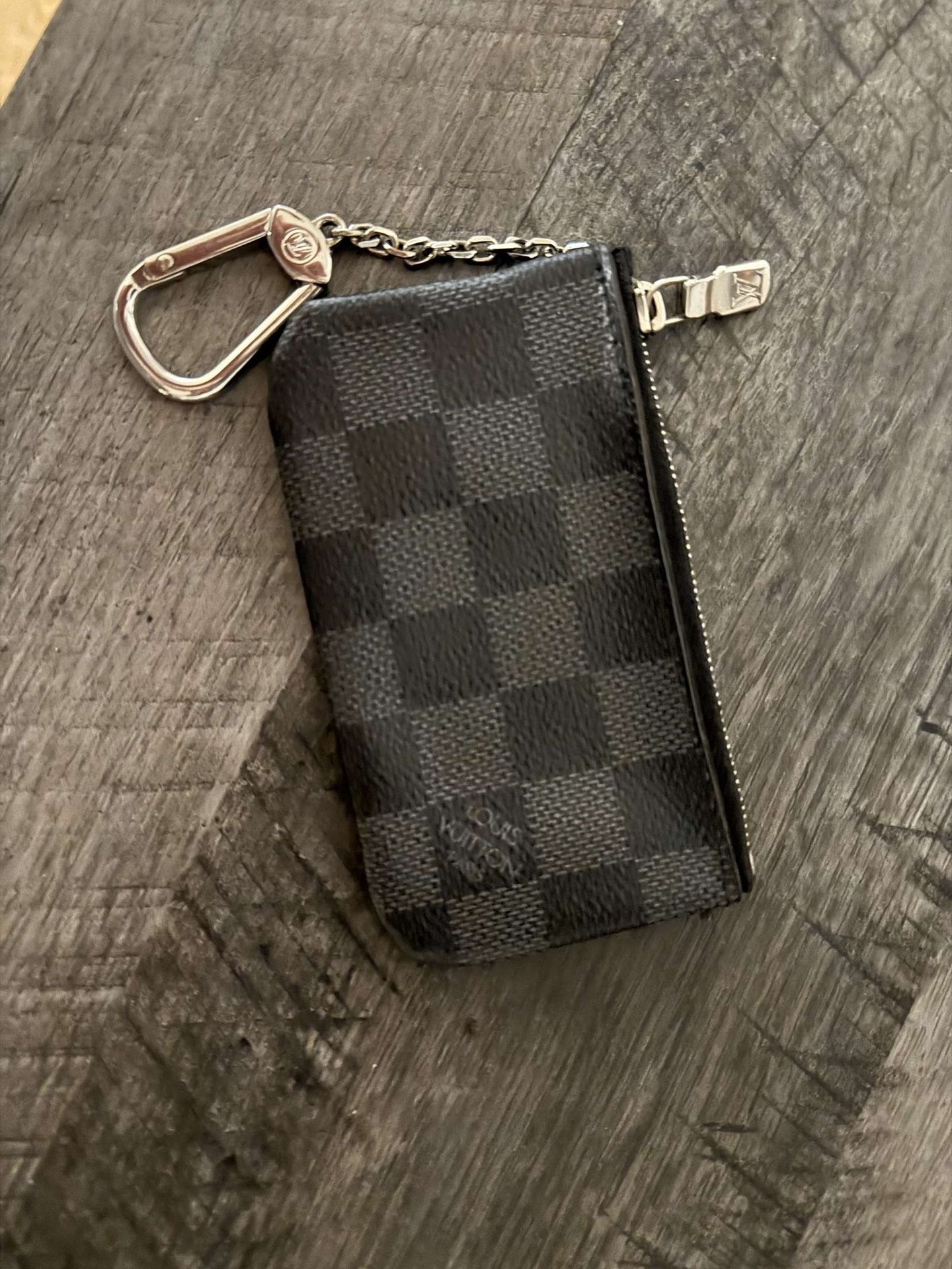 LV Chain Pocket