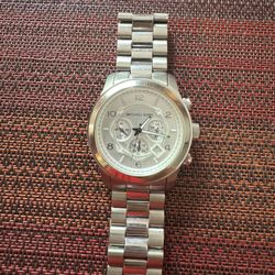 Michael Kors MK8086 watch 