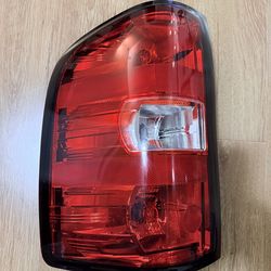 2010 Chevrolet Silverado Driver Side LH Tail Light Assembly OEM