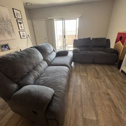 Reclinable Couches 