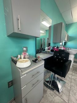 Salon hair stations