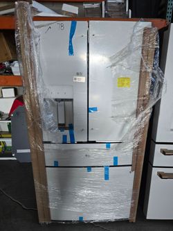 Refrigerator Cafe