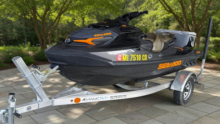 2022 Seadoo GTX 170 in good condition