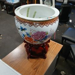 Asian handmade pot hand painted with gold. $95