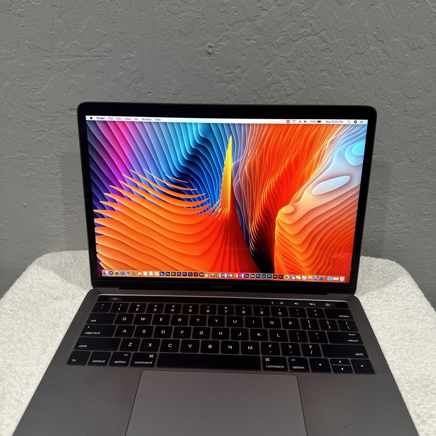APPLE MACBOOK PRO 13” 2016 INTEL CORE i5/ 16GB RAM/ 500GB SSD 