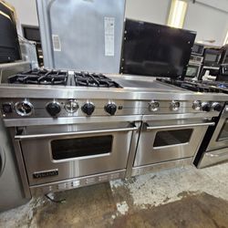 60" VIKING GAS RANGE STAINLESS STEEL 