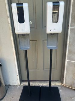 Portable sanitizing stations