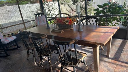 Farm house Table and 6 chairs