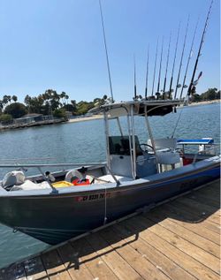 Gregor 22’ Aluminum Fishing Boat