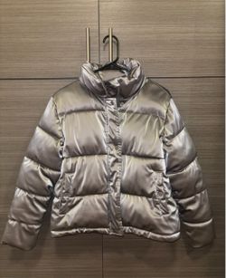 Forever 21 Silver Metallic Puffer Jacket Large