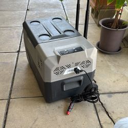 Ice Chest, Auto, 12V