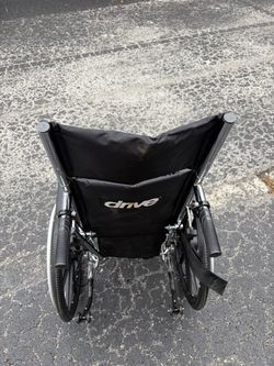 Drive Medical Folding Wheelchair