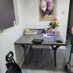 Kitchen table