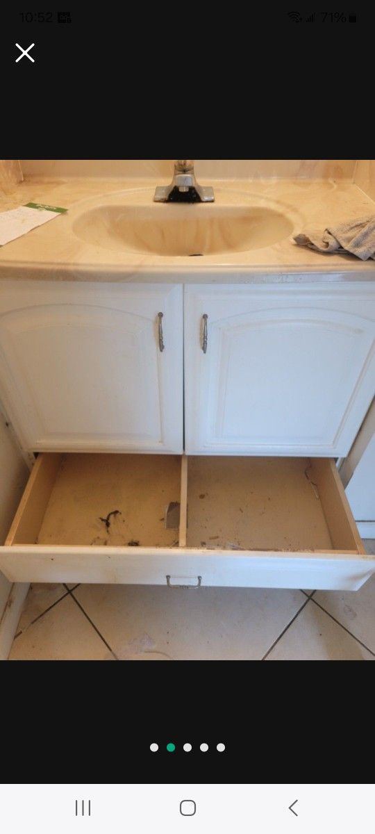 30inch bathroom vanity with pullout drawer, Light, sinktop, Faucet