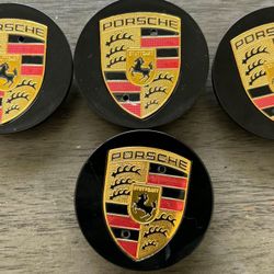 Porsche Macan Center Caps 65mm Black 