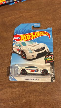 I’m selling hot wheel hot wheels cars