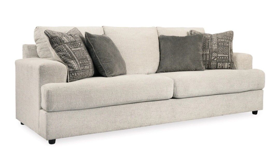 Soletren Sofa
