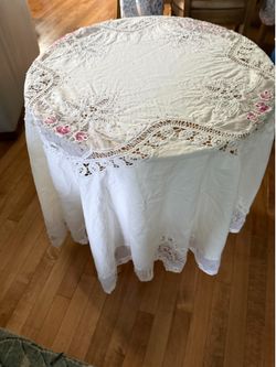 Round side table with lace topper