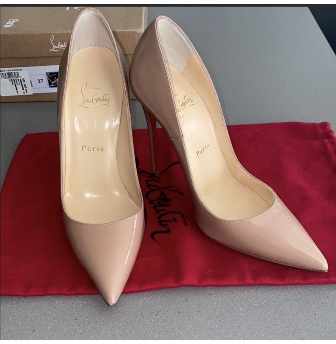 Christian Louboutin So Kate