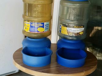 PETMATE WATER AND FEED SYSTEM