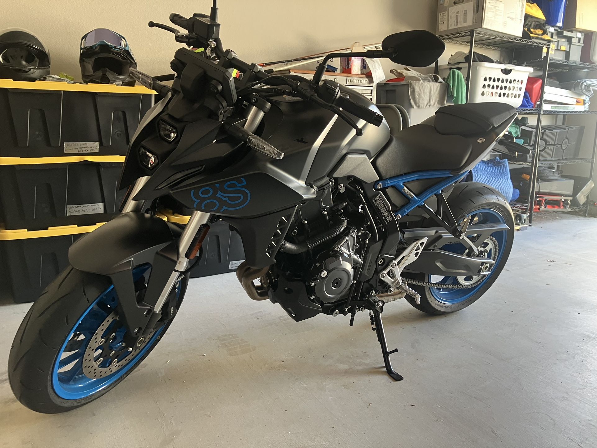 2024 Suzuki GSX8-S