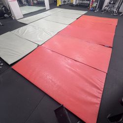 Wrestling Or Gymnastics Mats