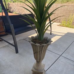 Fake Plant With Vase 